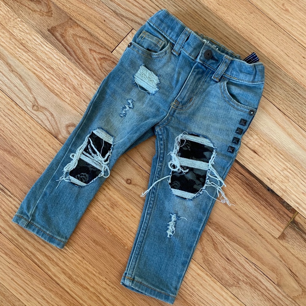 Custom lace & stud jeans!